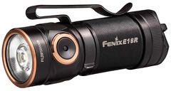 Fenix FE18R lommelykt Kompakt og hendig lykt, 750 lumen